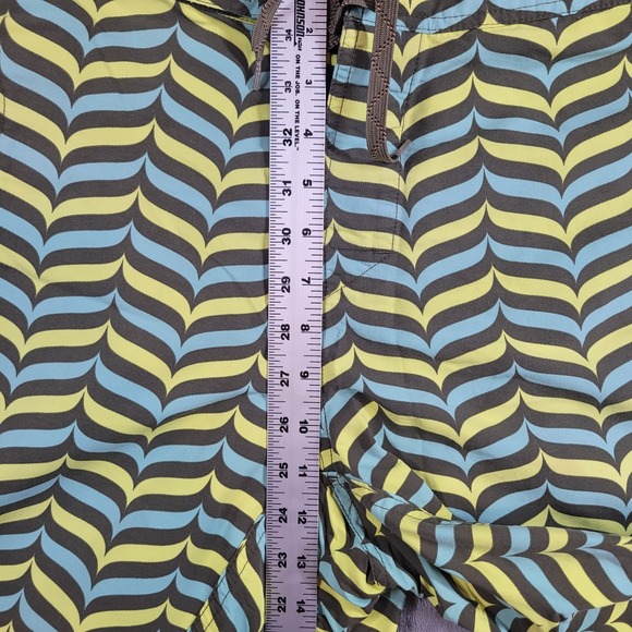 Patagonia Swimming Trunks Mens 34x9 Multi-Colored Geometric Board Shorts - Picture 7 of 8